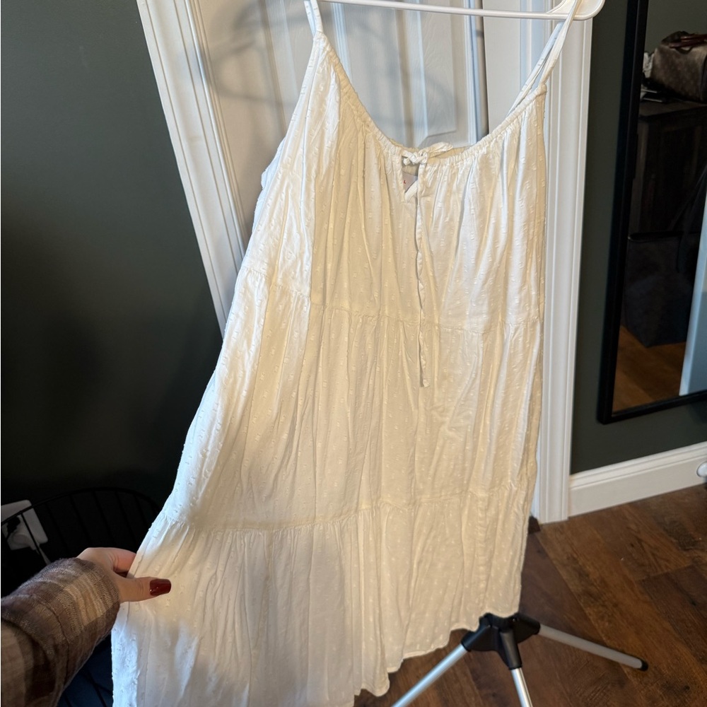 Old Navy White Ruffled Dress